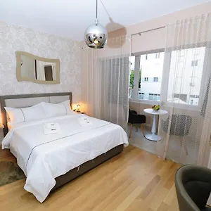 https://zoilo-rooms.hotelinzadar.com