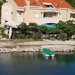 https://pansion-kaleb-brbinj.hotelinzadar.com